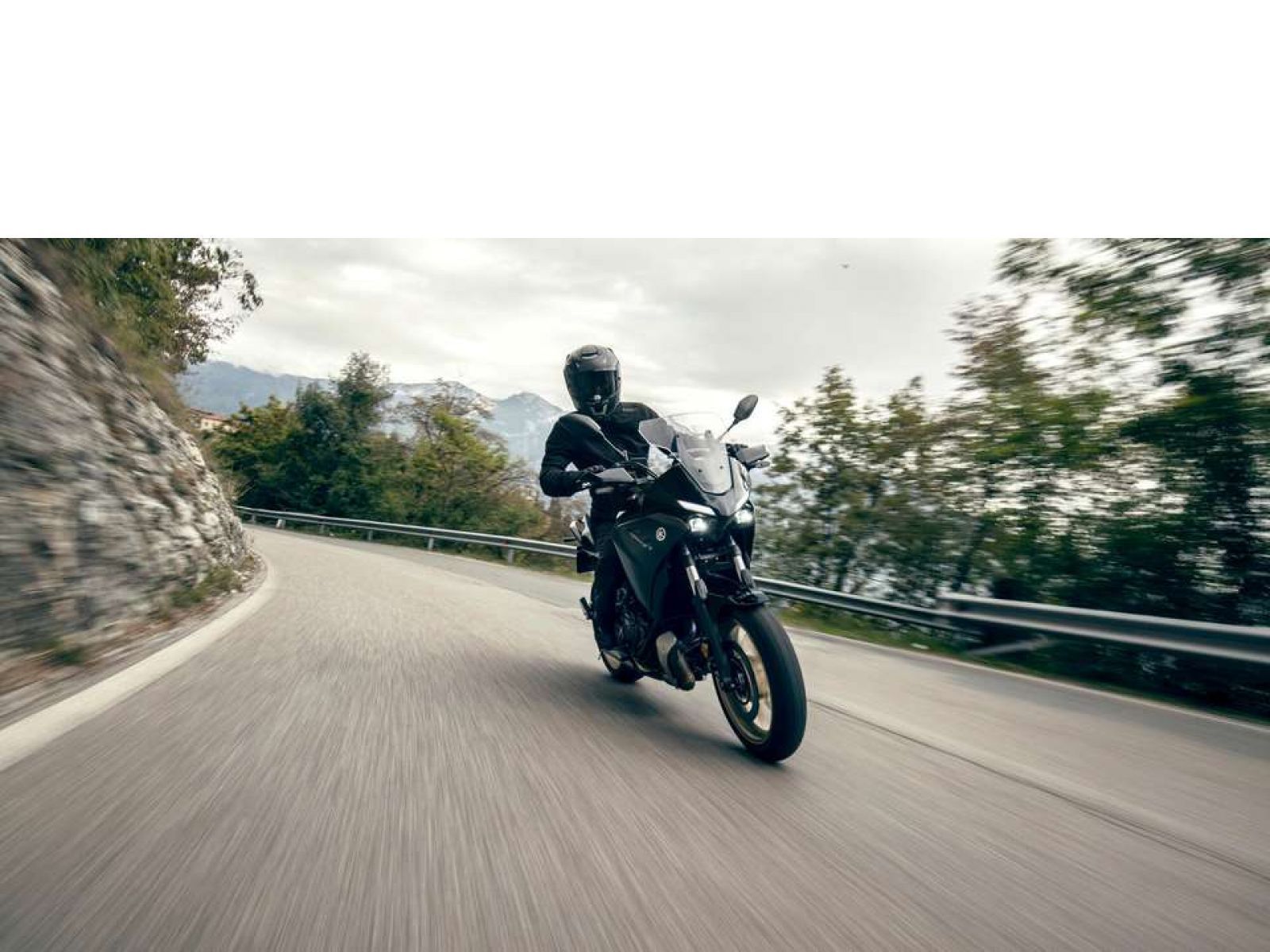 Мотоцикл YAMAHA Tracer 7 (Midnight Black) 2024